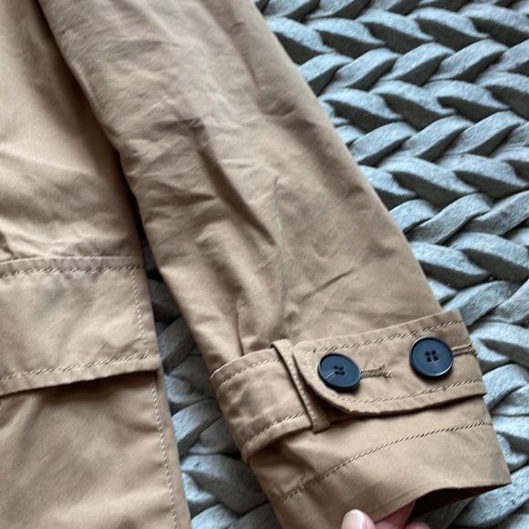 Camel colour light trench coat - Picture 3 of 6